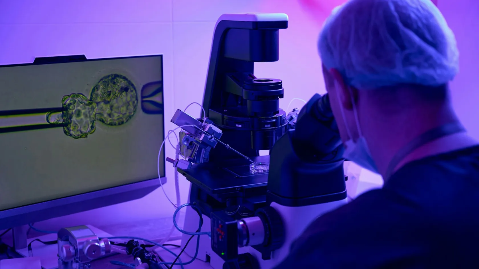Център по ин витро (IVF) и репродуктивна медицина